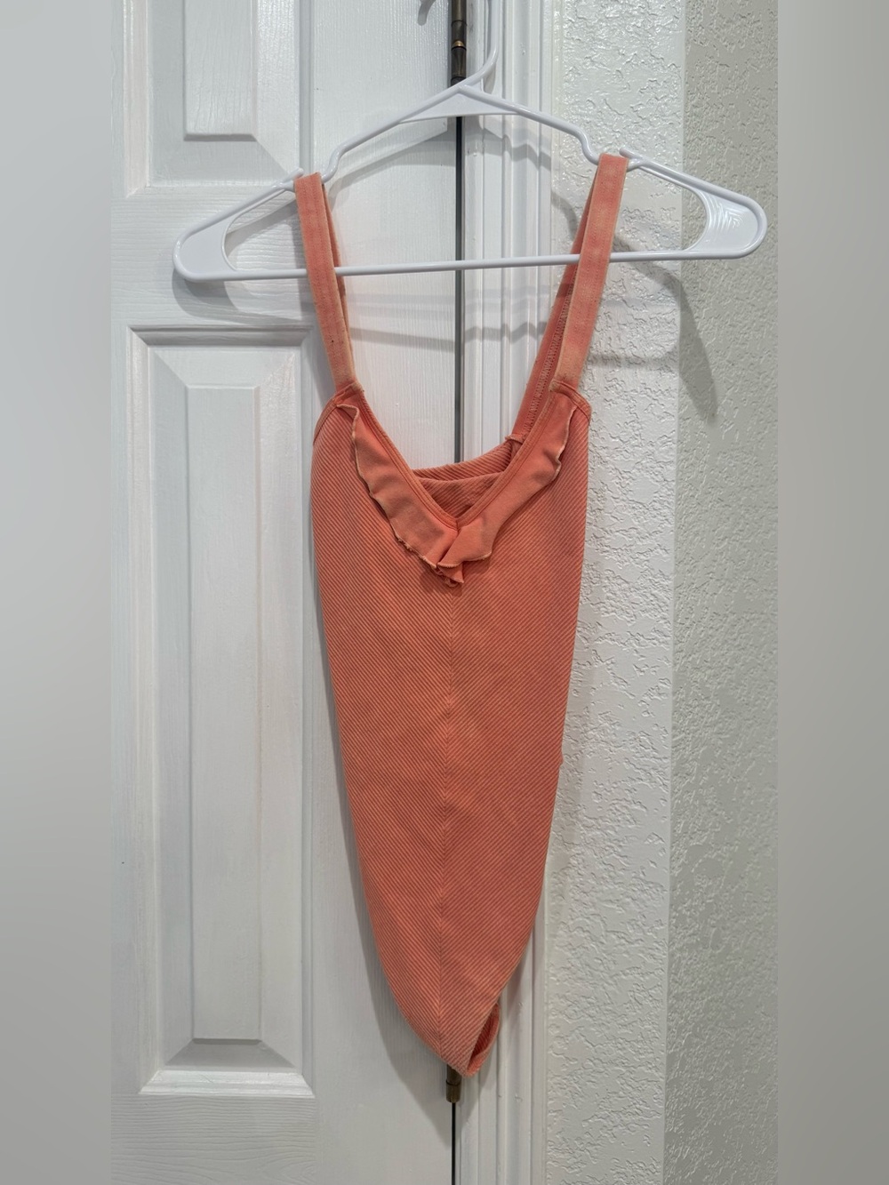 Free People Ribbed Coral body suit with V-Neck Ruffle - Picture 2 of 3